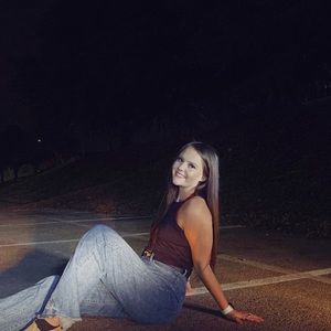 Meet your Posher, Madelynn